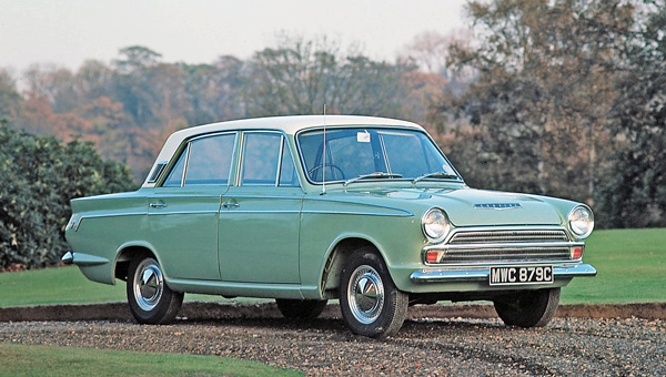 Ford Cortina