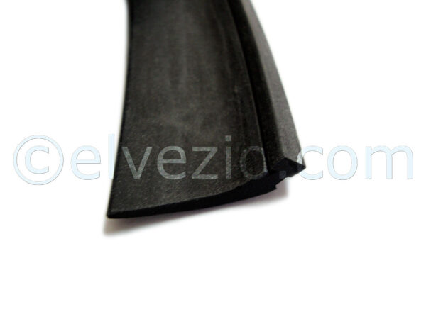 Guarnizioni Centro Porta Esterne Anteriori per Alfa Romeo 2000-2600 Spider.