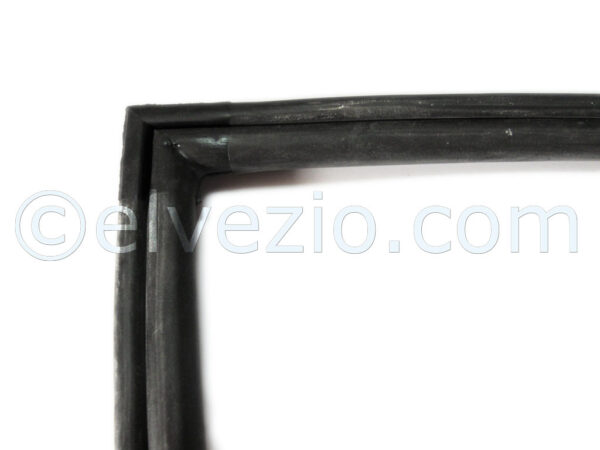 Guarnizione Vano Porta Lato Destro per Alfa Romeo GT Junior, GT 1600 Sprint, GT Sprint Veloce, GT 1750 Veloce e GT 2000.