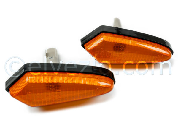 Lucciole Laterali In Plastica Arancione Con Base Nera per Autobianchi A112.