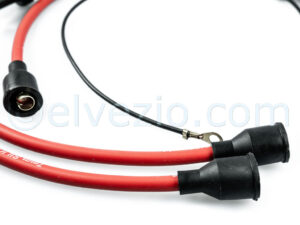 Cavi Candele Rossi - Bobina A Destra per Fiat 500 F, 500 L, 500 R e Autobianchi Bianchina Berlina e Cabriolet. Riferimento PE086