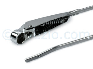 Chromed Wiper Arms Set - Large Bayonet Fitting for Fiat 500 L, 500 R, 500 F and 500 Giardiniera from 1968.