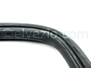 Windscreen Rubber Seal for Fiat 124 Coupé.