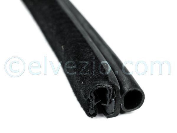 Guarnizioni Vano Porta Inferiore In Panno Colore Nero per Lancia Appia Lusso Vignale.