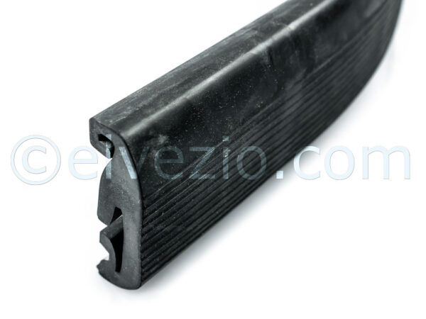 ac2hz185_guarnizione_pofilo_paraurti_lancia_fulvia_sport_zagato_2a_3a_serie_5_marce_elvezio_esposito.jpg