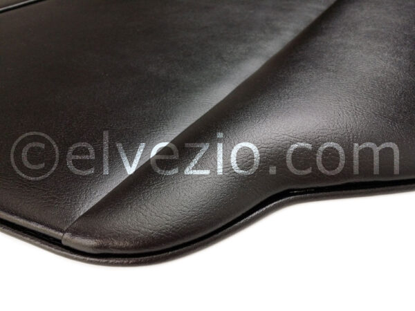 Pannelli Anteriori In Skai Alfa per Alfa Romeo GT 1300-1600 Junior 1966-74 e GT 1600 Sprint 1963-66. Modanature cromate non incluse.