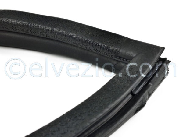 Guarnizioni Vano Porta In Gomma - Modello Con Angoli per Alfa Romeo Alfetta Berlina 4 Porte.