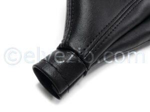 Cuffia Leva Cambio In Pelle Colore Nero per Alfa Romeo Duetto Coda Tronca 1990-94. A0099P