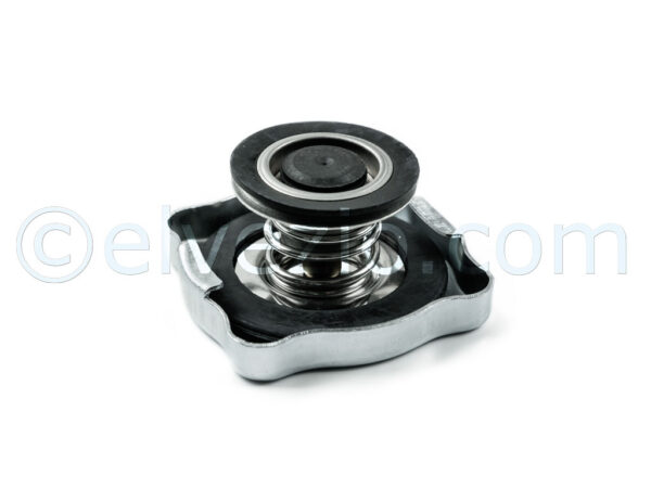 Radiator Cap 0,7 Bar for Fiat 600, 600 Multipla, 850 Berlina and Special, 850 Coupè, 850 Spider, 124 Berlina and Special, 127, 131, 132, Lancia Beta and Autobianchi A112.
